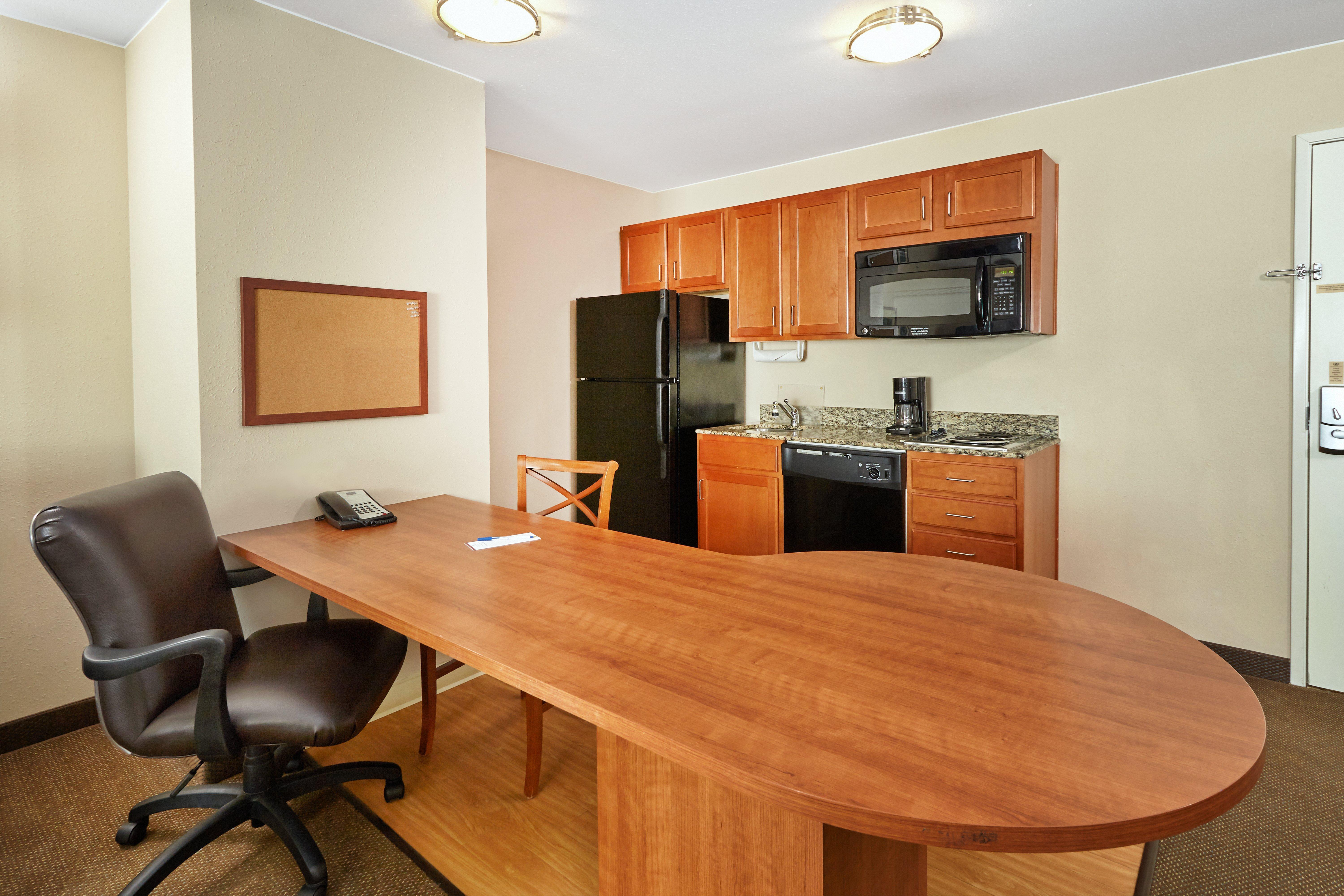 Candlewood Suites Aurora-Naperville By Ihg Екстериор снимка