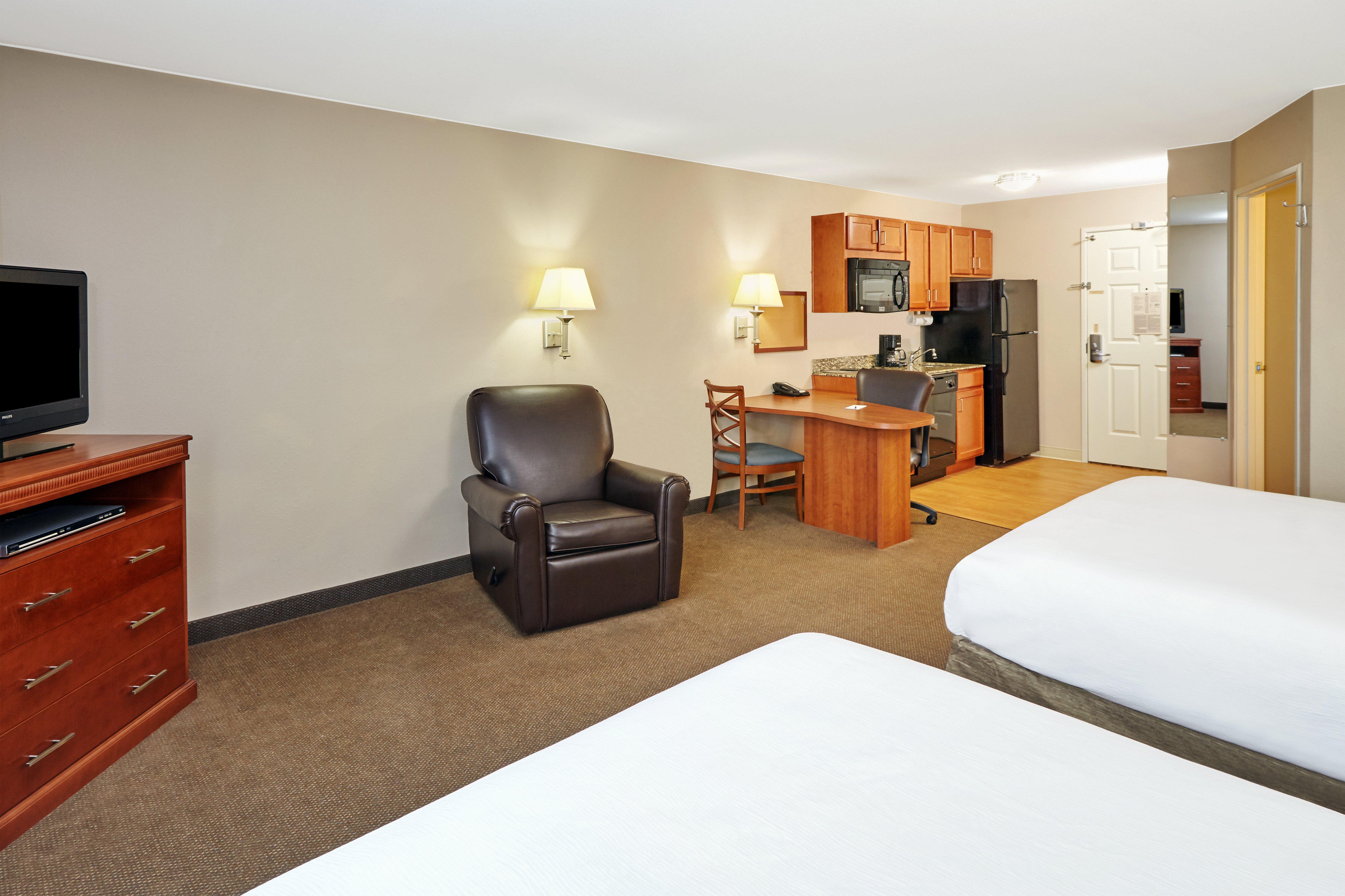 Candlewood Suites Aurora-Naperville By Ihg Екстериор снимка