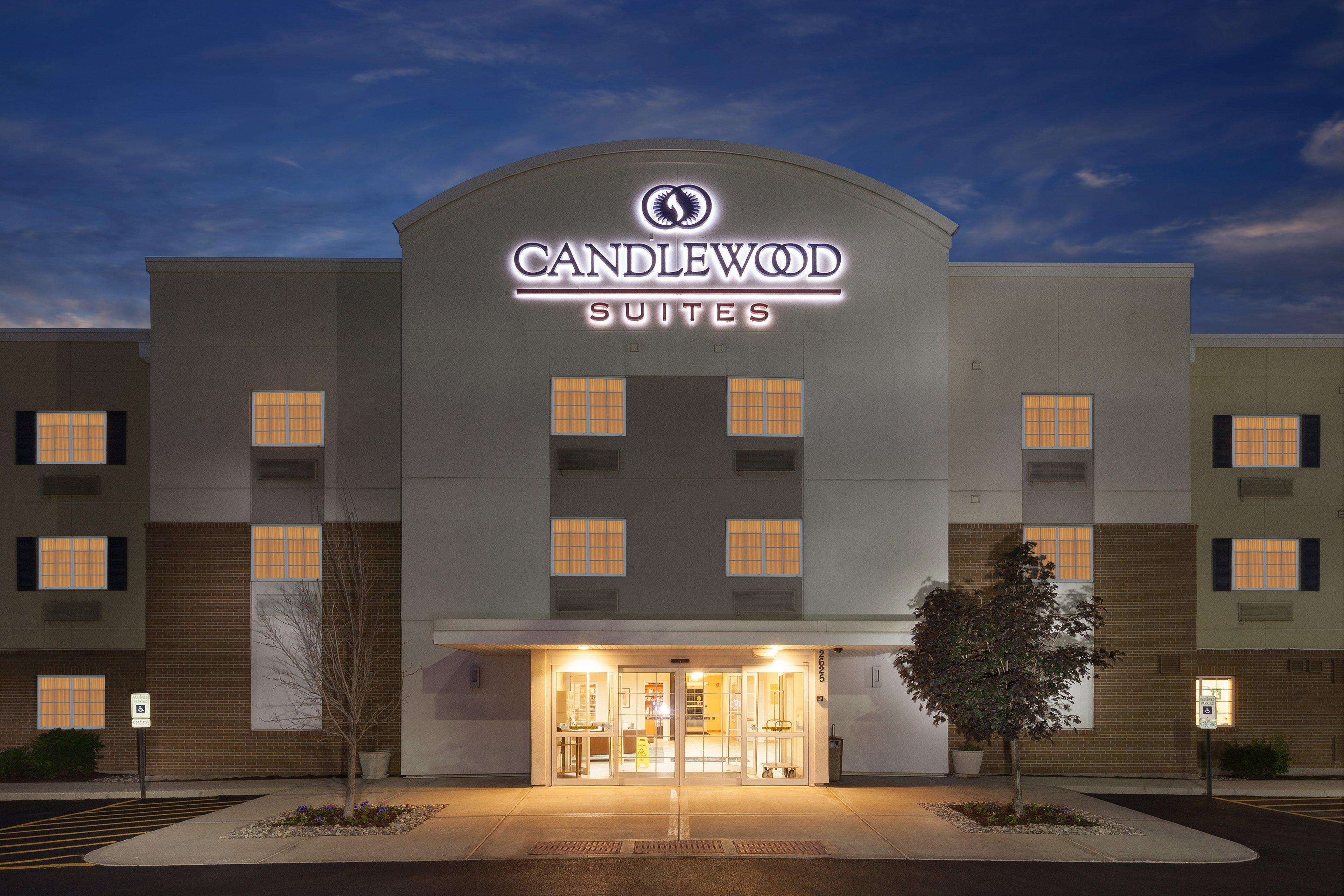 Candlewood Suites Aurora-Naperville By Ihg Екстериор снимка