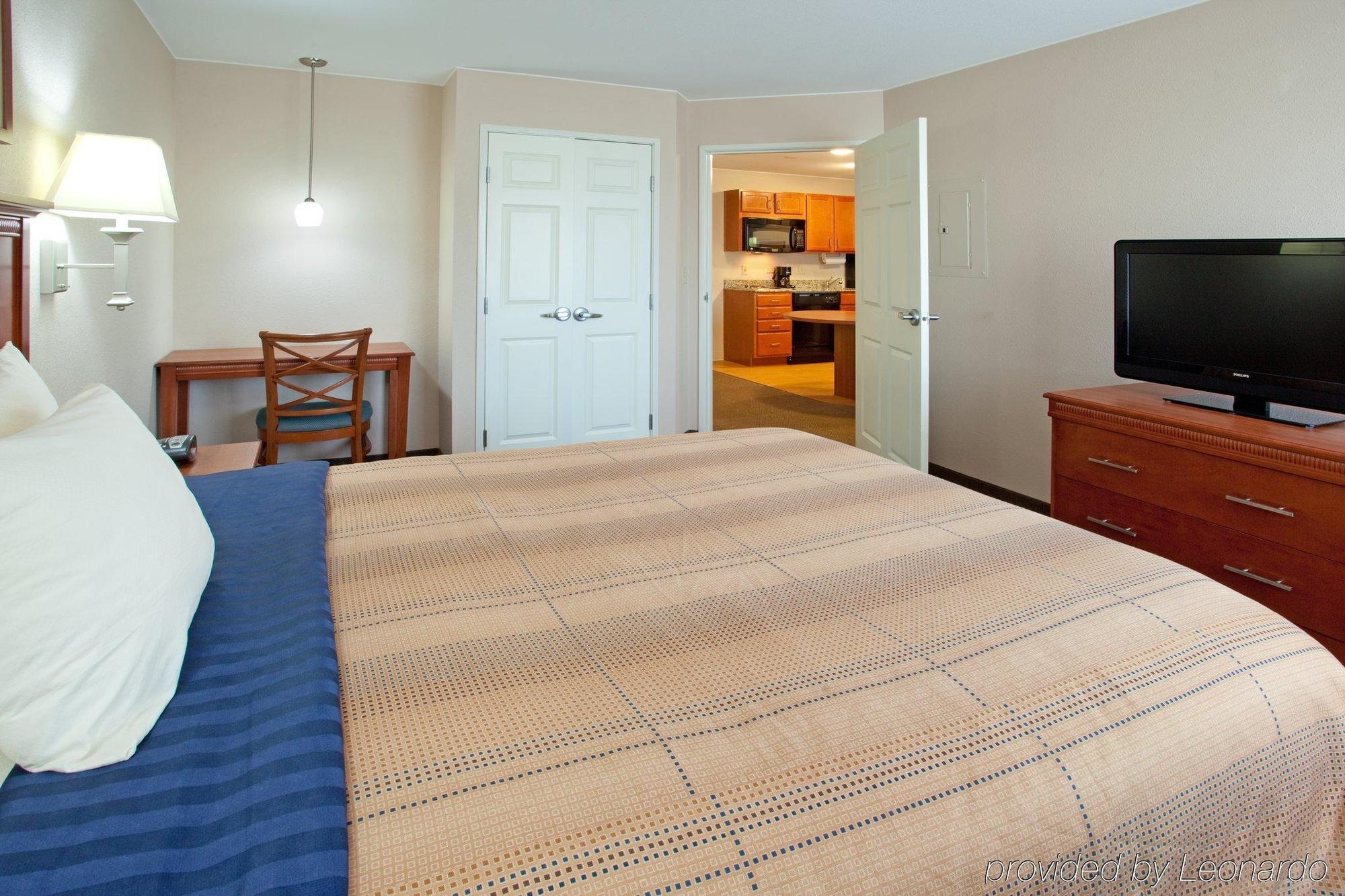 Candlewood Suites Aurora-Naperville By Ihg Екстериор снимка